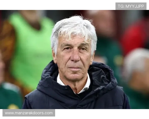 加斯佩里尼力挺迪巴拉苏莱引领球队应对米兰波动状态激烈赛事考验